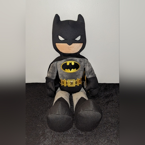 DC Universe Batman Plush Doll - Picture 1 of 3